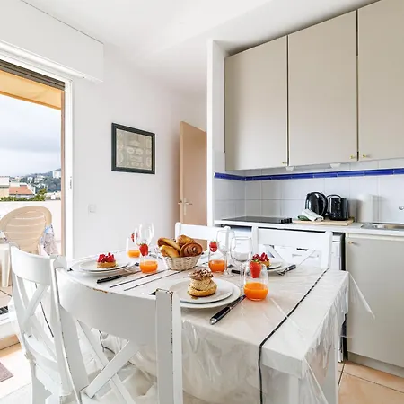 904 - Rooftop In Center, 100m Away * Menton