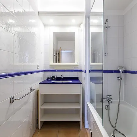 904 - Rooftop In Center, 100m Away Apartment *