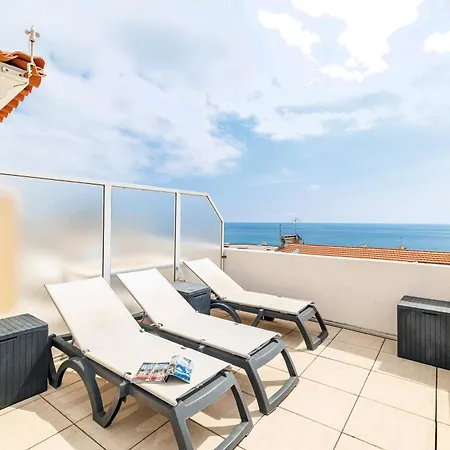 904 - Rooftop In Center, 100m Away Appartement