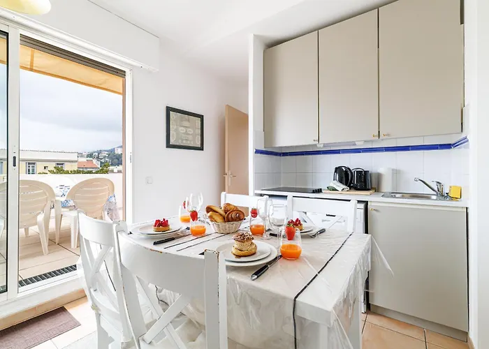 904 - Rooftop In Center, 100m Away * Menton