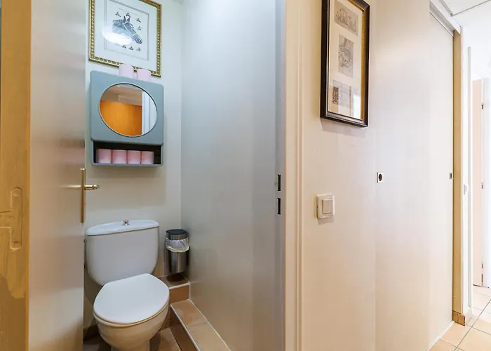 Апартаменти 904 - Rooftop In Center, 100m Away *