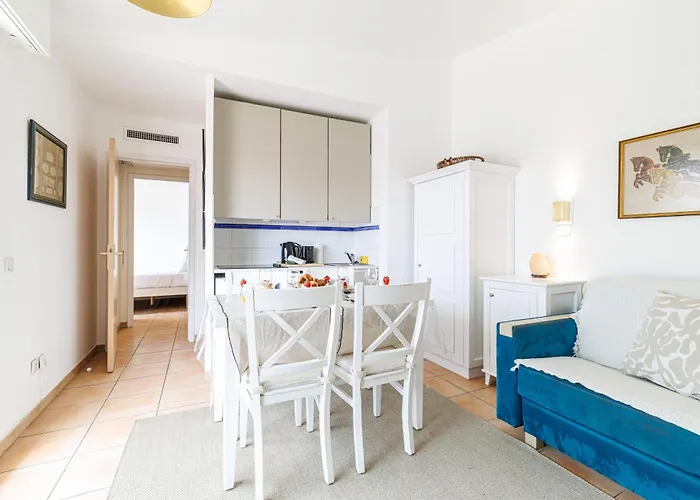 Апартаменти 904 - Rooftop In Center, 100m Away Мантон